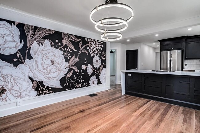 Building Photo - 5114 Lydia Ave