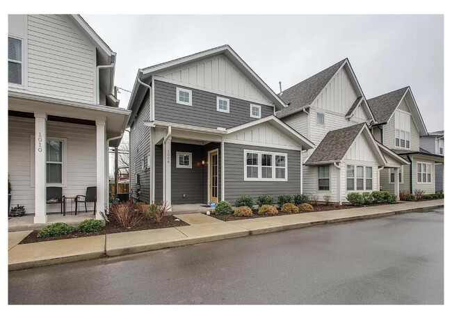 Building Photo - 1008 Treaty Oaks Dr