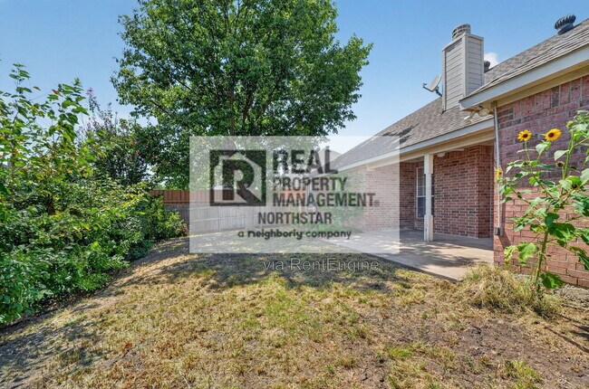 Building Photo - 308 Pin Oak Ln