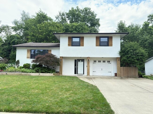 Primary Photo - 321 Heil Dr