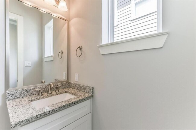 Building Photo - 10915 Brookeshire Chase Ln