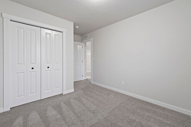 Building Photo - Beautiful 4-Bedroom Home in Meridian – Available Now | $2,400/month