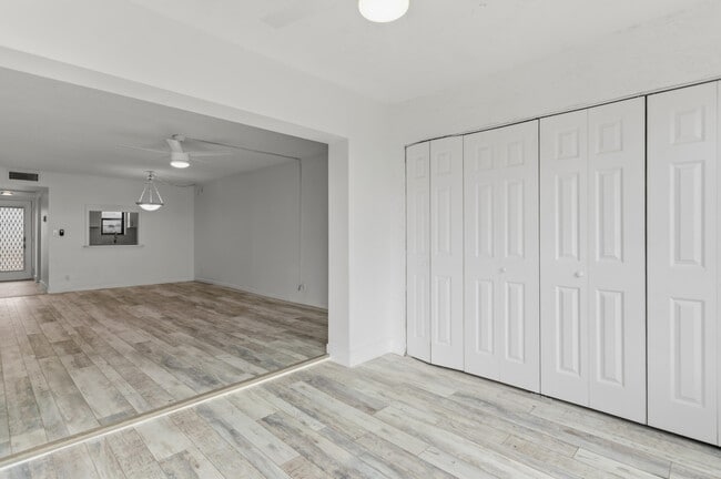 Building Photo - 9233 SW 8th St