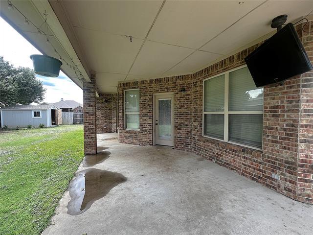 Building Photo - 710 Wolf Creek
