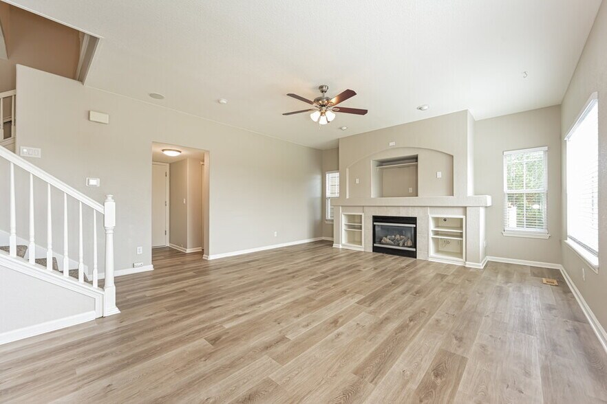 Building Photo - 2956 Iron Springs Pl