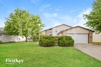 Building Photo - 2416 Waterford Dr