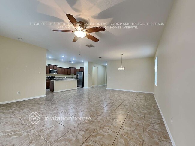 Building Photo - 3247 Berwick Ln