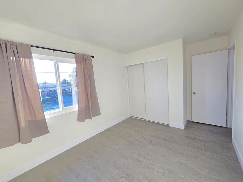 Building Photo - 4502 Donner Ct