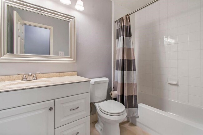 Building Photo - 2209 Ames St