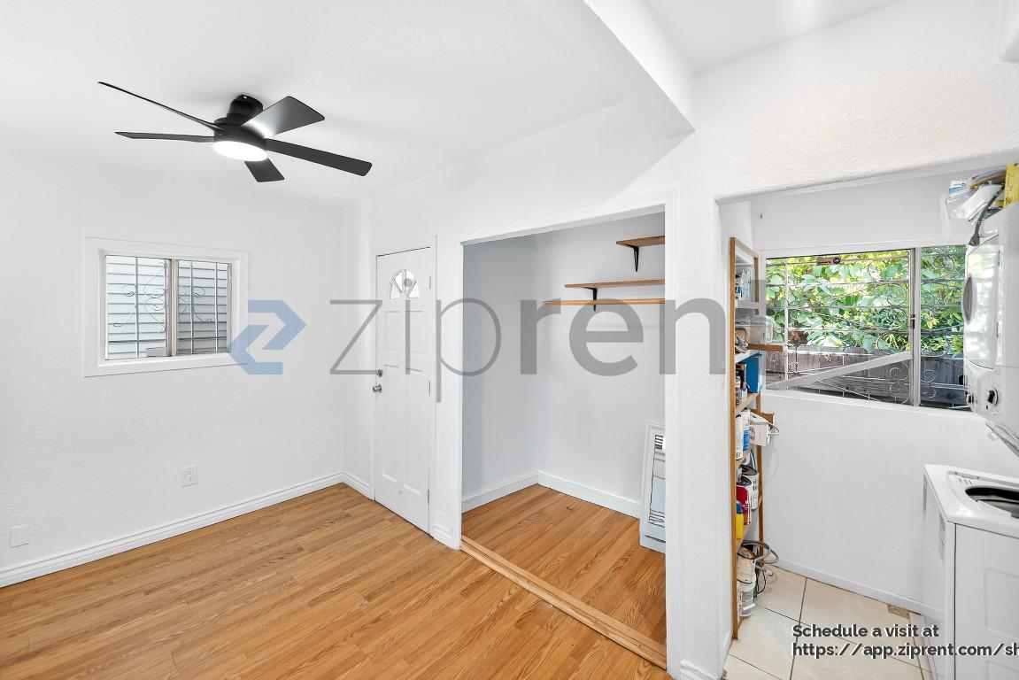 Building Photo - 542 Magnolia Ave