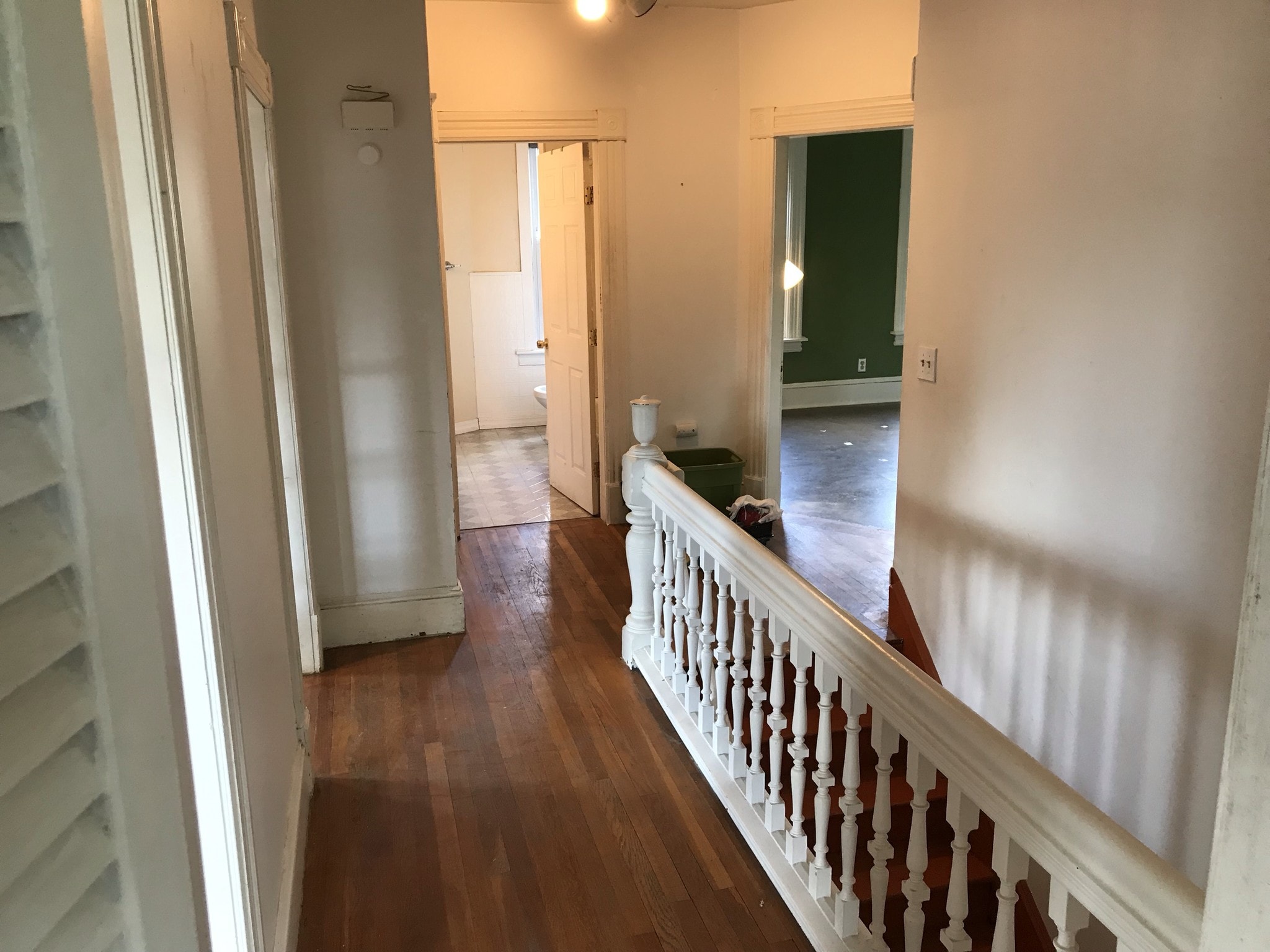 Building Photo - 301 Linden St