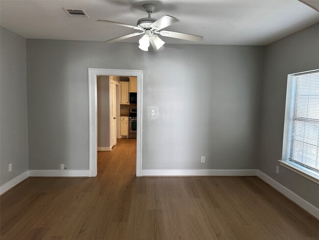 Building Photo - 2910 Wichita St