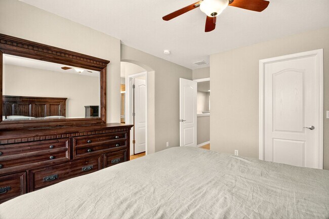 Building Photo - *Charming Gold Hill Mesa Townhome – 2 Bed ...
