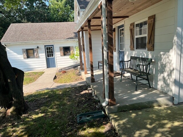 Building Photo - 23367 W Schwerman Rd