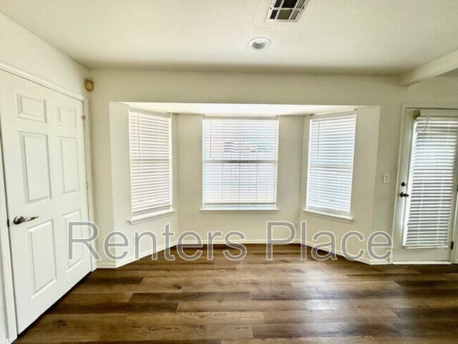 Building Photo - 3819 W Galveston Pl S