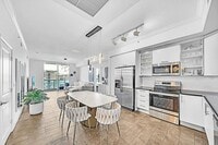 Building Photo - 1945 S Ocean Dr