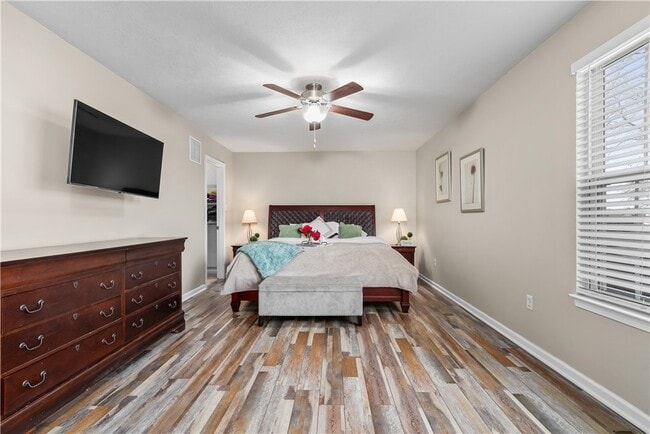 Building Photo - 114 Granite Ridge Cir