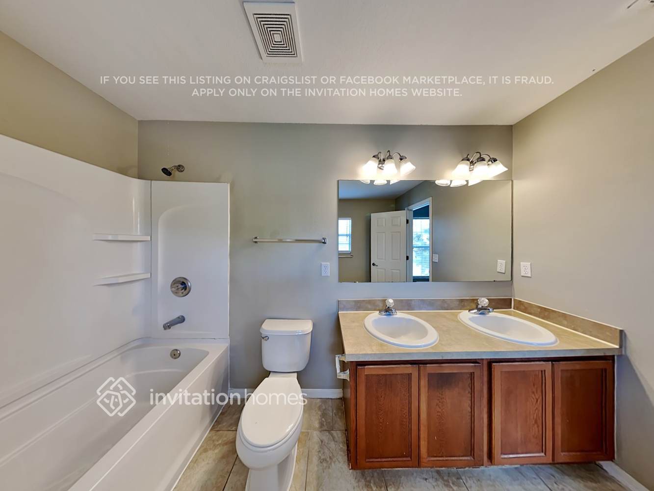 Building Photo - 9605 Simeon Dr
