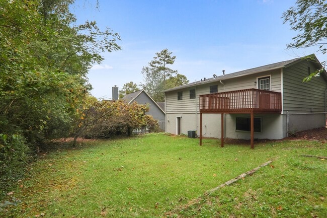 Building Photo - Decatur Living at Its Best: Upgraded Kitchen & Bonus Basement Space