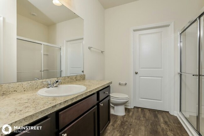 Building Photo - 3013 Neverland Dr