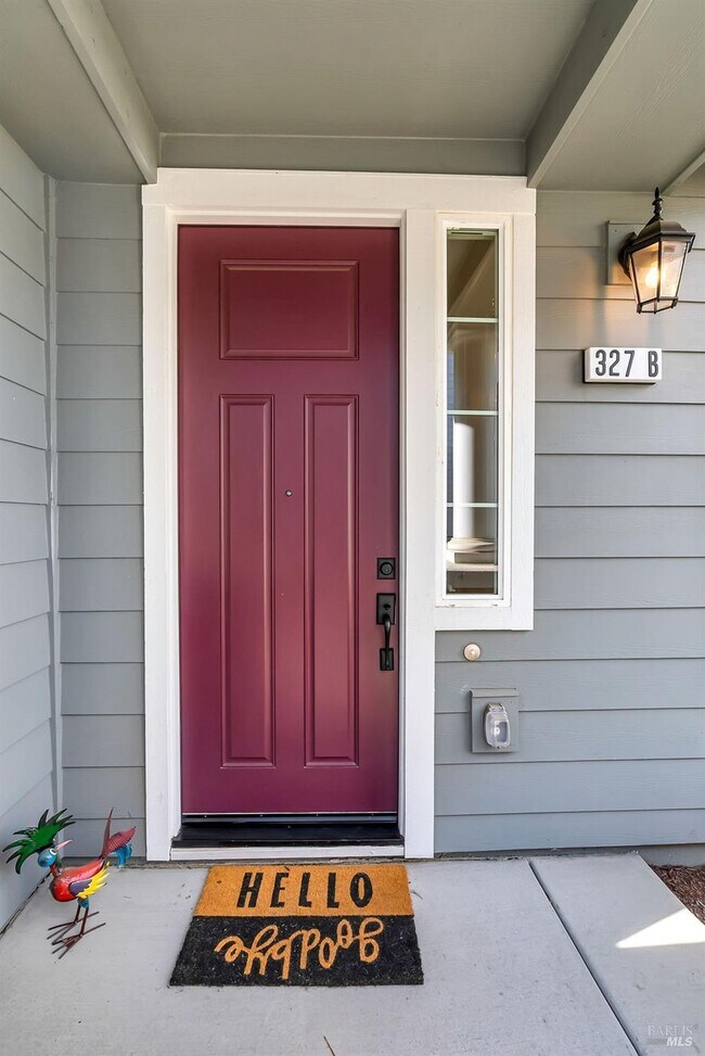 Building Photo - 327 Pear Tree Ln