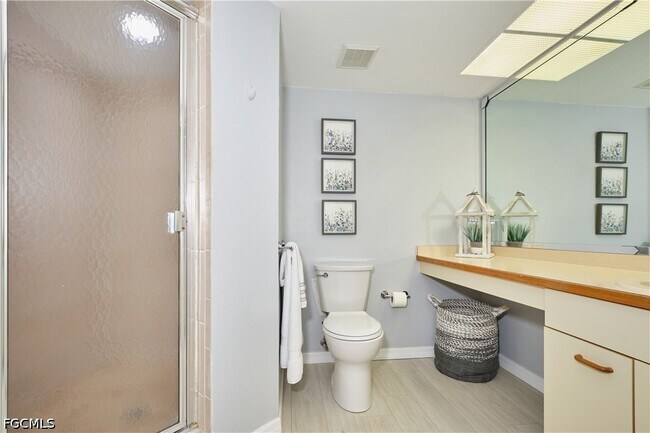 Building Photo - 15121 Bagpipe Way