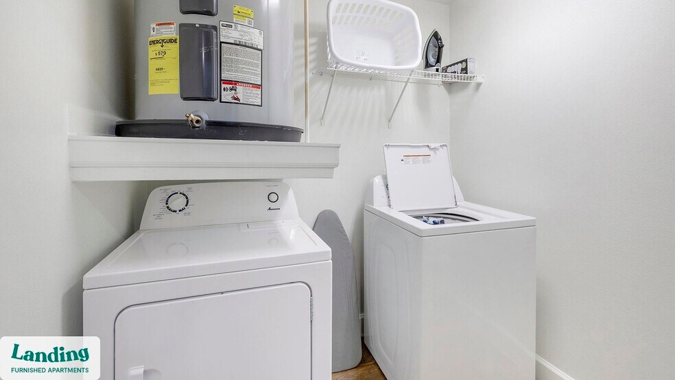 Building Photo - 5275 Town and Country Blvd