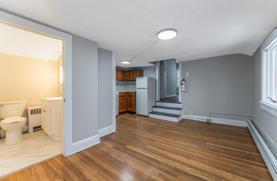 Building Photo - 20 Park Ave