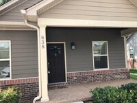 Building Photo - "2 Bedroom, 2 Bathroom Duplex for Rent in ...