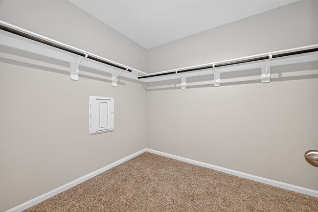 Building Photo - 29627 Juntti Park Ct