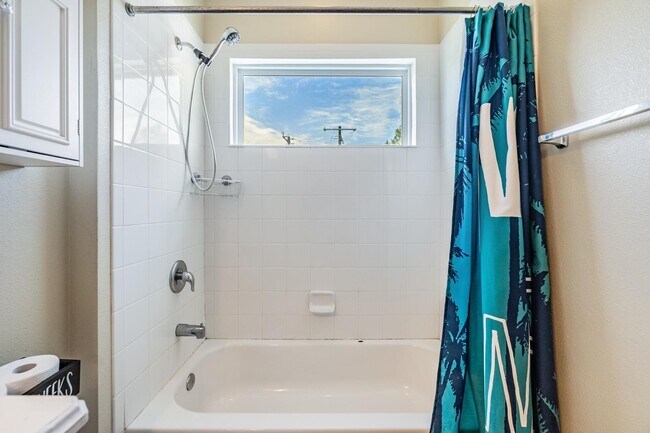 Building Photo - 8107 Champions Forest Way