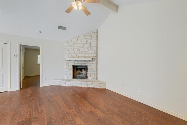 Building Photo - 1802 Rawhide Dr