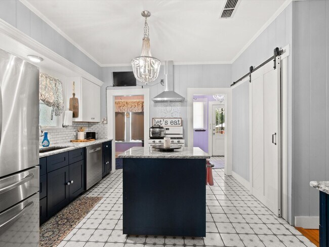 Building Photo - Charming, Updated 3-Bedroom, 2-Bath Home in Gilmer!