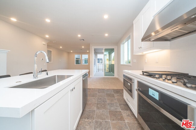 Building Photo - 3015 Tallahassee Ln