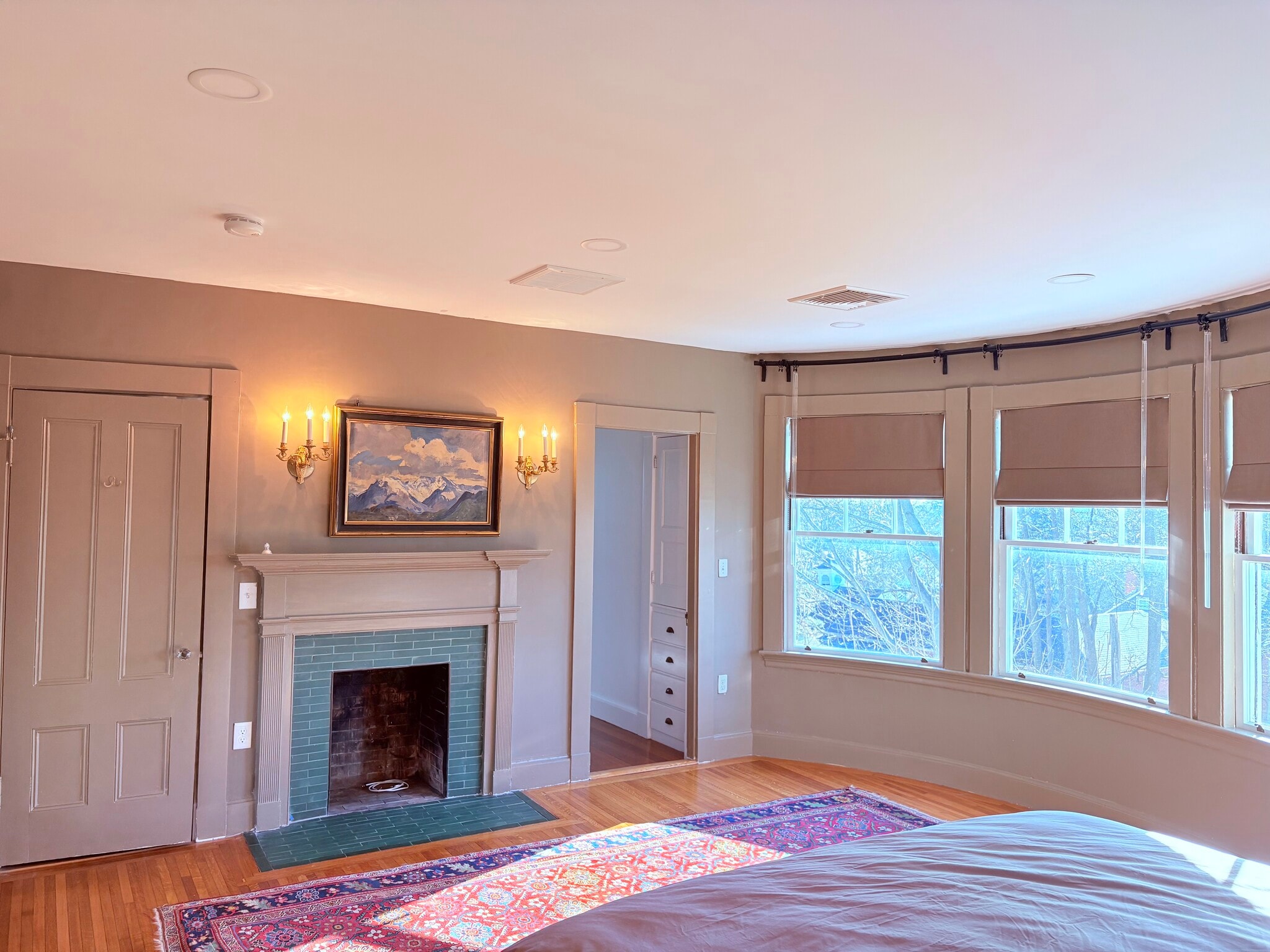 Master Bedroom - 9 Winthrop St