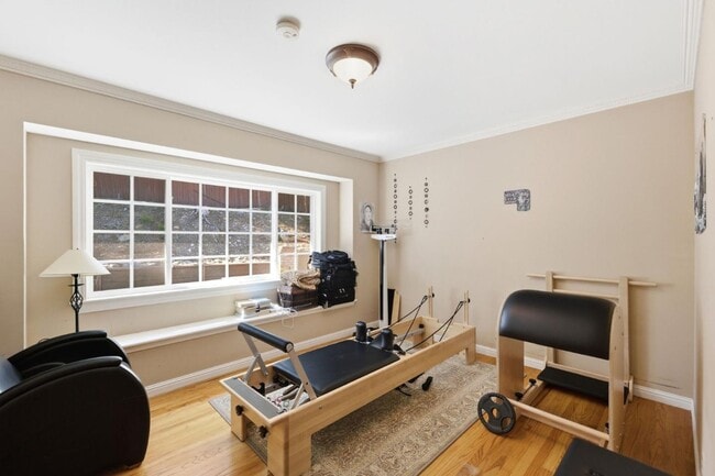 Building Photo - 25 Warmwood Way