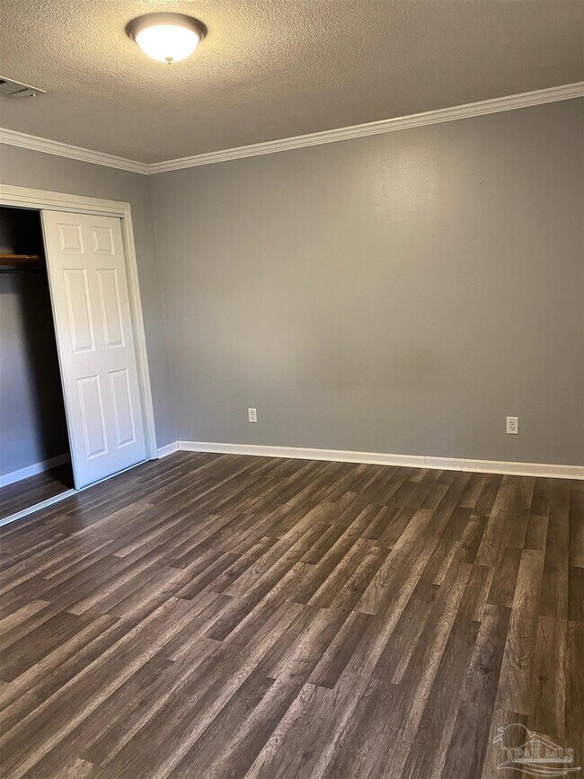 Building Photo - 3308 Pine Forest Rd