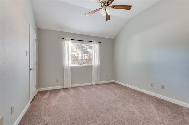 Building Photo - 2608 Glenridge Dr