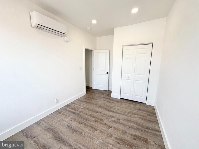 Building Photo - 30 Haddon Ave