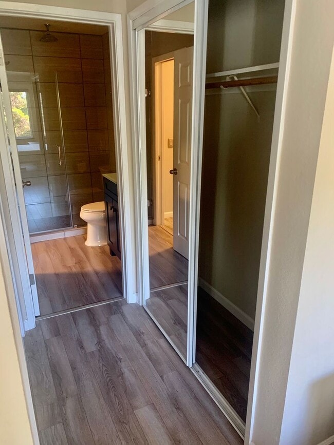 Building Photo - Remodeled, Upstairs 2BD / 1BA Condo Less Than 1/2 Mile From the Beach