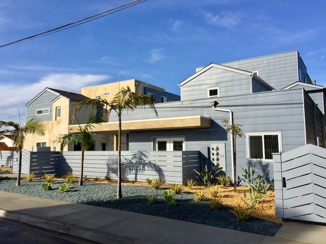 Primary Photo - 640 Florida St