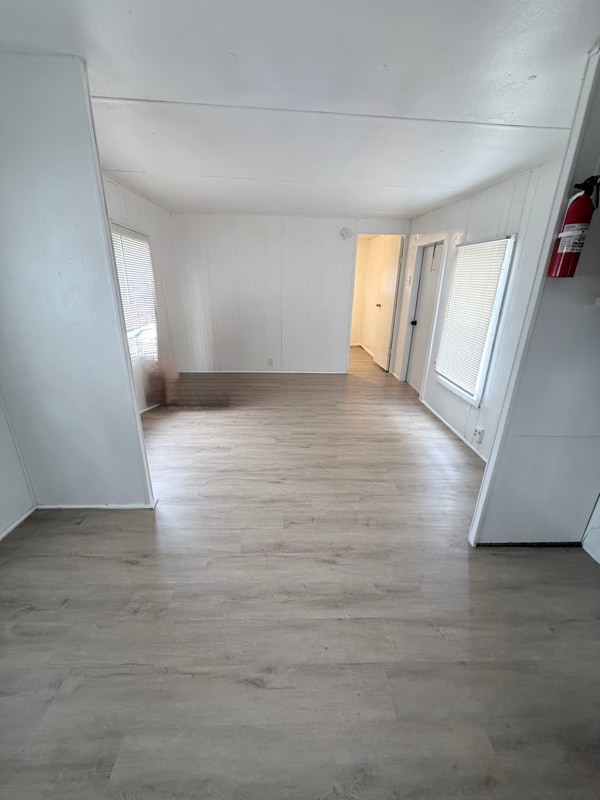 Building Photo - 215 Weeks Rd