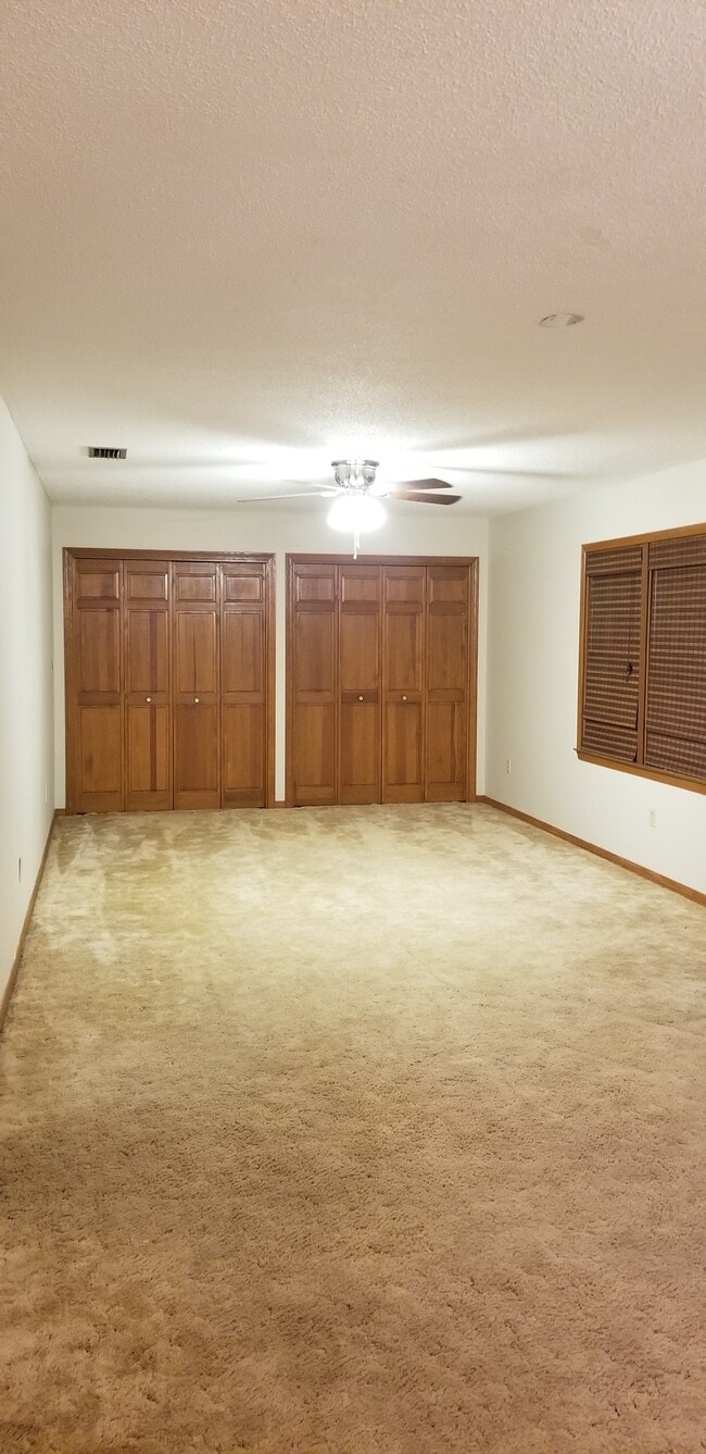 Building Photo - 4024 Anna Dr