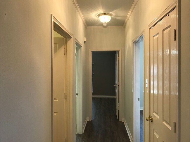 Building Photo - 3106 Silkwood Dr