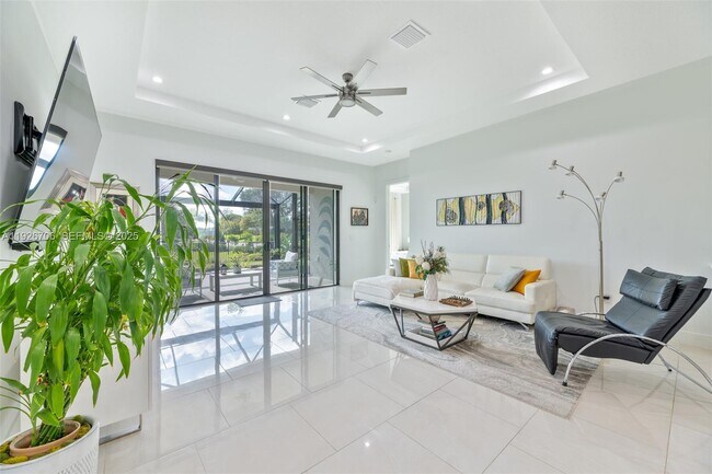 Building Photo - 3098 Gin Berry Way