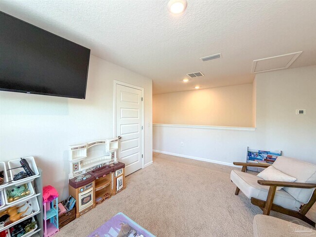 Building Photo - 5469 Merlin