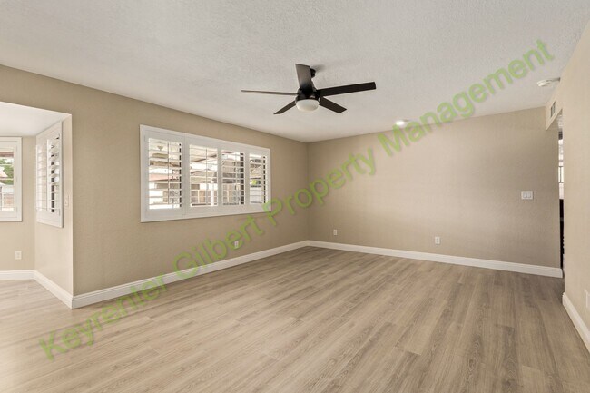 Building Photo - Beautiful Gilbert Home with Shared Pool — Perfect Location & Modern Upgrades!