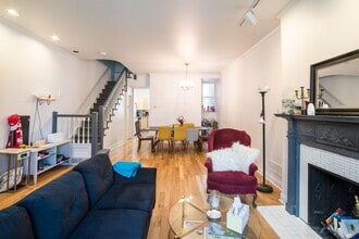 Building Photo - Large Center City Rittenhouse Four Bedroom Home