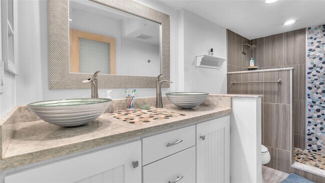 Building Photo - 400 Ocean Trail Way