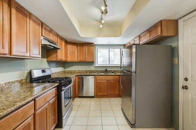 Building Photo - 11227 Henge Dr
